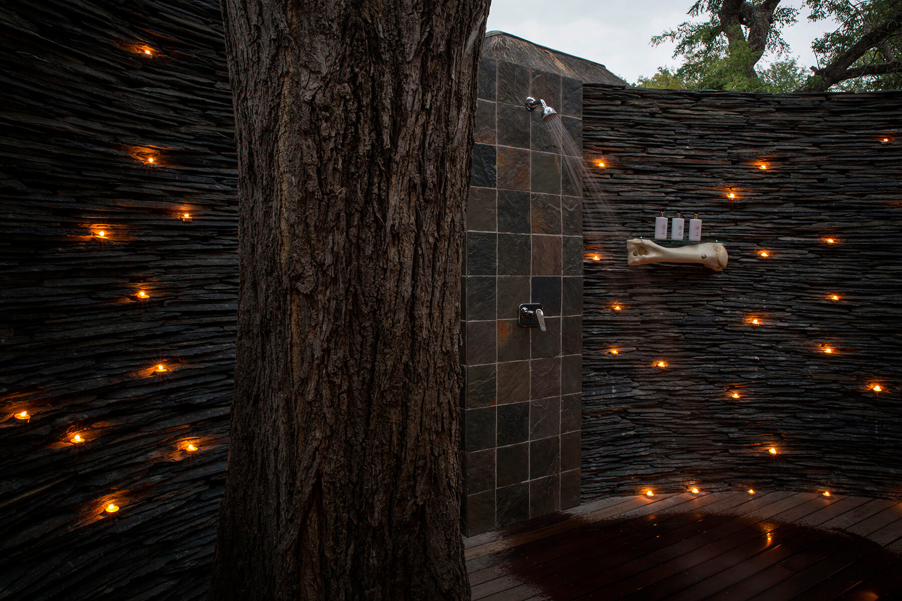 Arathusa-Safari-Lodge-Water-Facing-Outdoor-Shower2
