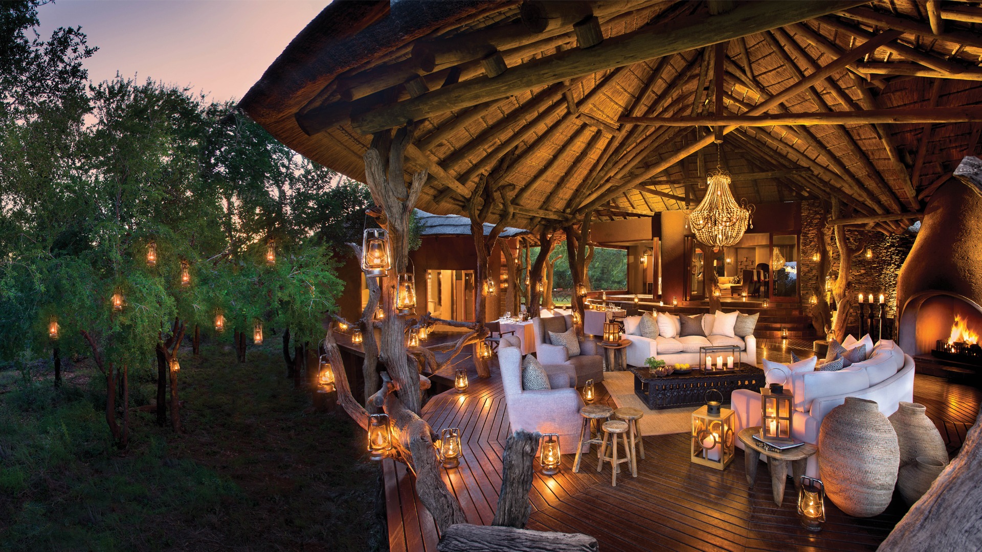 Dining-and-Guest-Area-at-Madikwe-Safari-Lodge