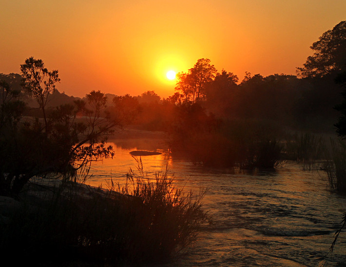 Sensation-sunsets-@-Inyati