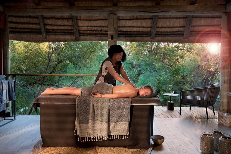 morukuru-family-madikwe-lifestyle-massage-sala-01_-_767w