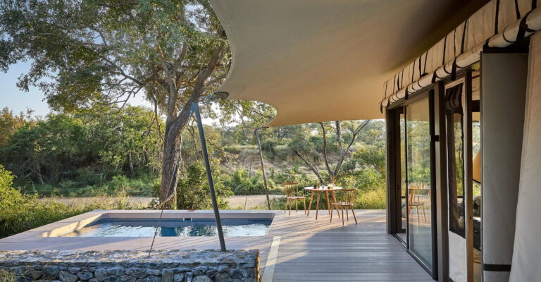 Saseka-Tented-Camp_6-768x400-c-center